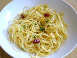 Spaghetti aglio olio e peperoncino