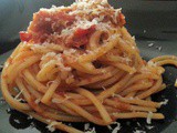 Spaghetti rigati con peperoni piccanti