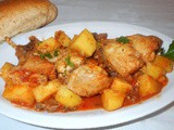 Spezzatino di coniglio con funghi e patate