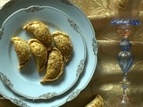 #dolcementepisa si trasferisce in laguna, con i tipici ravioli dolci del Ghetto veneziano, farciti di zucca, caffè e cardamomo