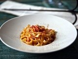 Tagliatelle di semola di grano duro con baccalà alla liquirizia e datterini secchi. e un viaggio dalla laguna alla Norvegia in compagnia di Piero Querini