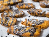 Chiacchiere al cioccolato per Carnevale