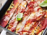 Parmigiana di zucchine grigliate, la ricetta per chi non ha paura del forno