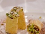 I Canneri: Cannoli di paccheri, con ricotta, pasta di fichi e mosto cotto