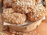 Irish oaten bread rolls (pane pigro)