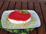 Cheesecake al fiordilatte con gelatina al pomodoro, una rivisitazione della caprese