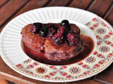 Filetto con mirtilli e more marinato con succo di frutti di bosco