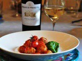 Gnocchetti di melanzane con pomodorini di Pachino arrostiti