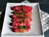 Involtini di carpaccio con crema al paté di pomodori secchi