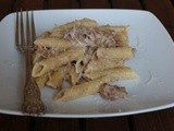 Penne rigate con salsiccia sciolta