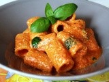 Rigatoni pomodoro, ricotta e basilico