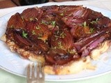 Tarte Tatin di cipolle rosse