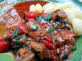 Junetina u umaku od šalota i rajčice :: Beef with shallots and tomatoes
