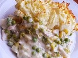 Smoked haddock, leek and pea fishermans pie