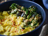 Curried cauliflower potato and kale soup