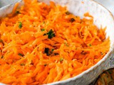 French Grated Carrot Salad (Salade de Carottes rapees)