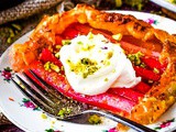 Super Easy Rhubarb And Ginger Tart