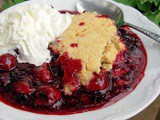 Muddling Along, Summer Memories: Jumble Berry Crumble with Shortbread Topping