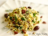 Insalata di risoni ai sapori mediterranei