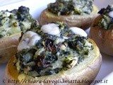 Patate ripiene con spinaci e formaggio di capra