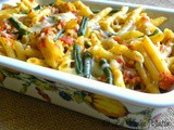 Penne rigate al forno con pomodoro mandorle e fagiolini