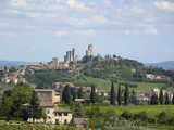 San Gimignano e Volterra pranzo all'Osteria  Il Cipresso  a Sensano