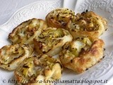 Sfogliatine con porri, noci e formaggio di capra