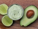 Avocado and cilantro mayonnaise sauce