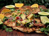 Grilled chicken a la plancha with avocado salsa {Pollo a la plancha}