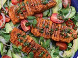 Grilled salmon and avocado salad