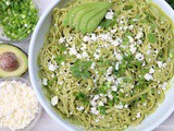 Pasta or spaghetti with avocado sauce