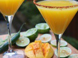 Spicy mango margaritas