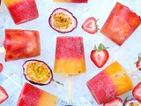 Strawberry passion fruit popsicles {Paletas de fresa y maracuya}