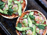 Tortilla pizzas – Easy Latin Weeknight Meals