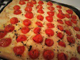 Focaccia con pomodorini