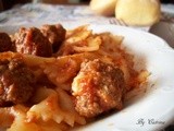 Farfalle con sugo di polpettine