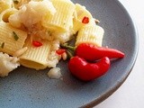 Mezzi rigatoni al cavolfiore piccante