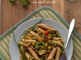 Penne integrali con piselli freschi