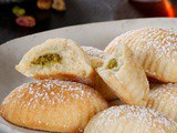 Pistachio ma'amoul recipe