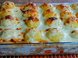 Potato Balls with Chicken and White Sauce