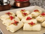 Sweet cheese and cream rolls recipe