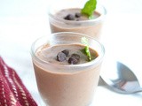 Banana chocolate mousse - eggless chocolate mousse