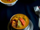 Simla mirch ka salan - capsicum/bell pepper curry