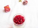 Vanilla panna cotta - vanilla panna cotta with plum sauce - vanilla panna cotta without gelatin