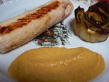Ballottine de dinde au foie gras,pommes granny smith et sel de camargue à la truffe ,sauce au foie gras et sauternes et sa rose de pomme-de-terre au sel de truffe