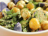Potato and asparagus salad with fresh garlic sauce