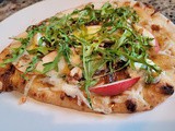 Fig, goat cheese, caramelized onion, apple, arugula flatbread