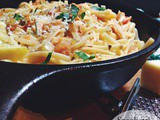 Spaghetti and Clams with Fresh Tomato Sauce