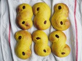 {5} Lussekatter