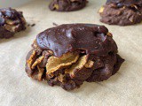 Chocolate Cornflake Cookies aka Afghan Cookies